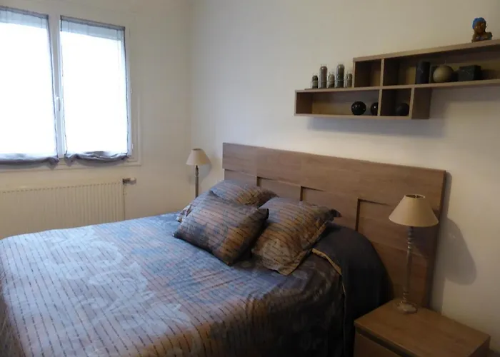 T2 Face A La Mer, 4 Couchages, D'olonne - Proche Et Marche - Fr-1-325-9 *